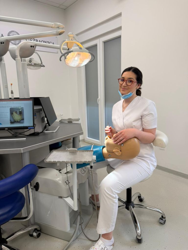 Studij dentalne medicine na engleskom...
